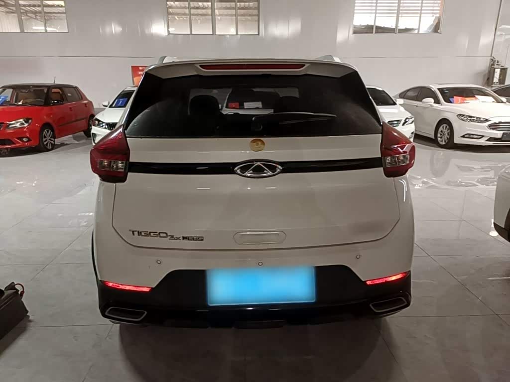 CHERY Tiggo 3x 1.5 л 2022 г. Белый, пробег 42000 км