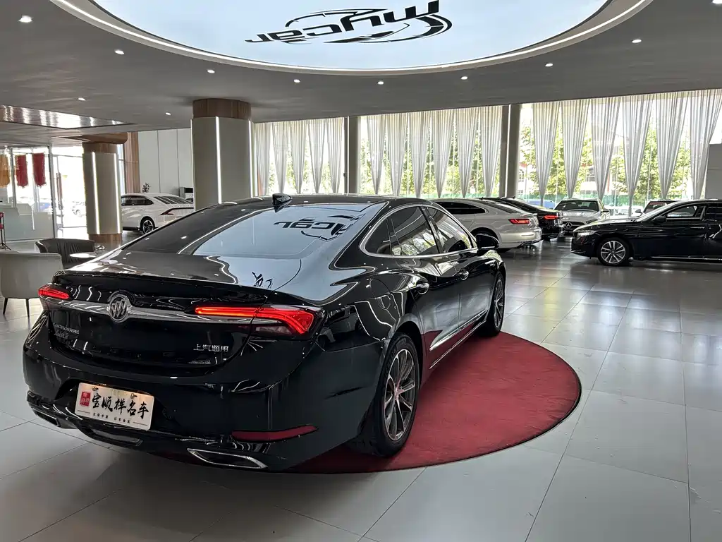 Buick LaCrosse — миниатюра 5