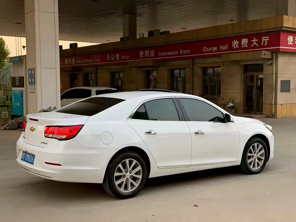 Chevrolet Malibu — миниатюра 6