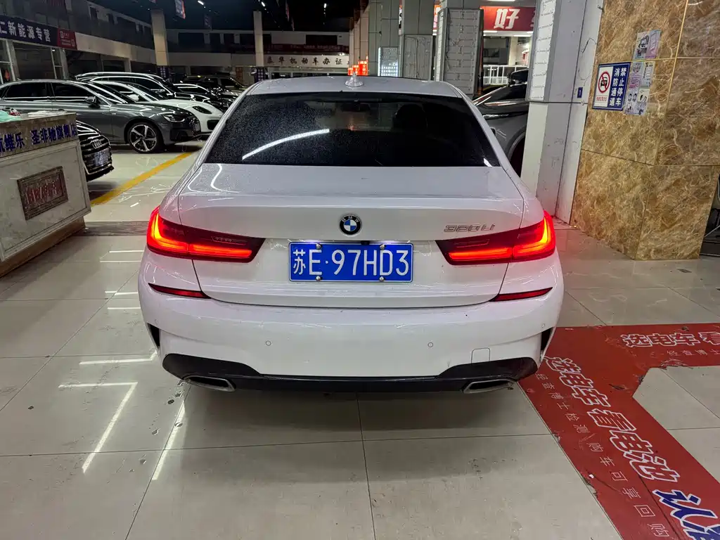 BMW 3 Series — миниатюра 8