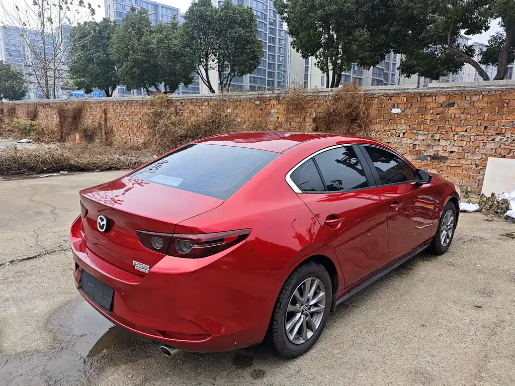 MAZDA 3 ANGKESAILA