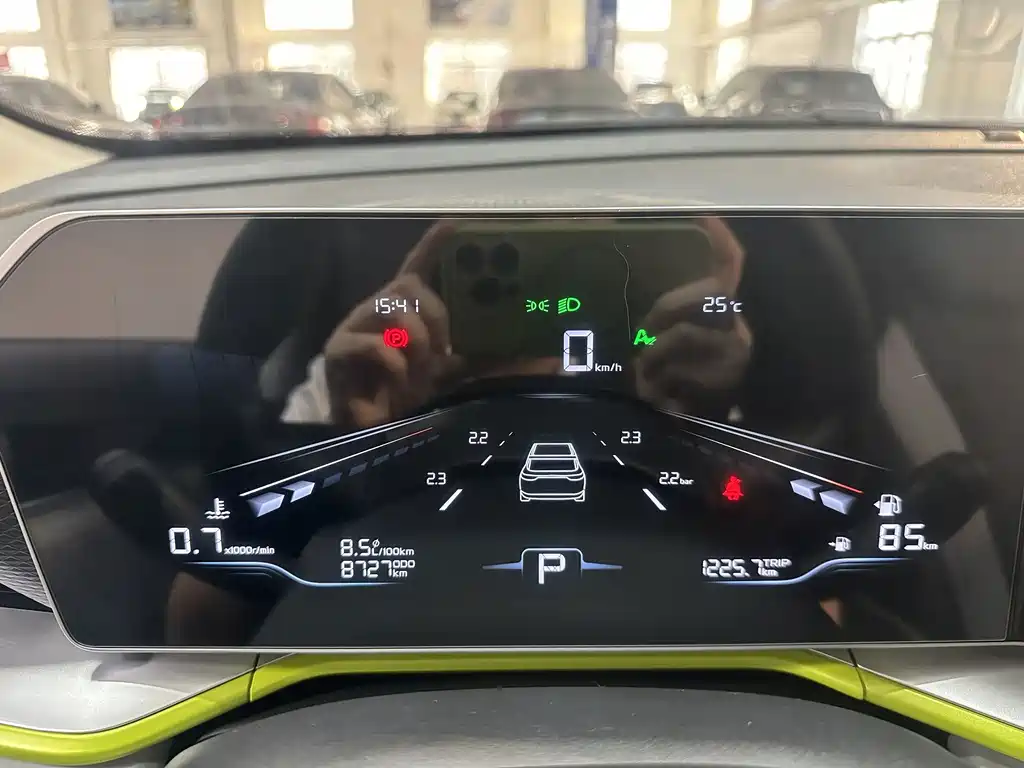 Geely Binyue — миниатюра 8