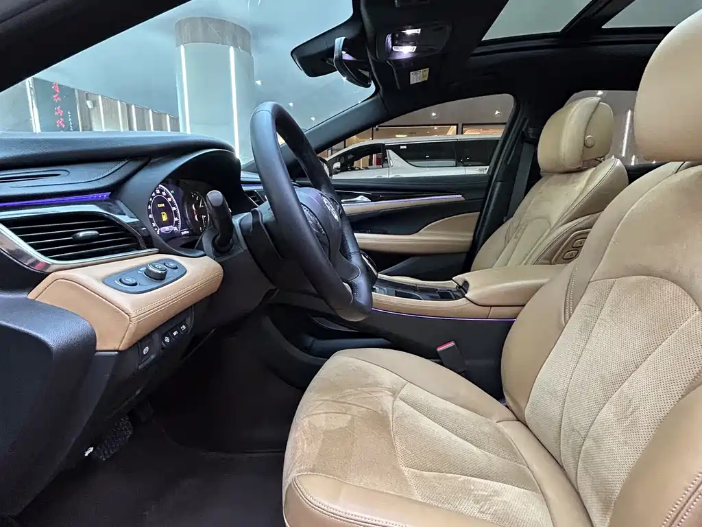 Buick LaCrosse — миниатюра 12