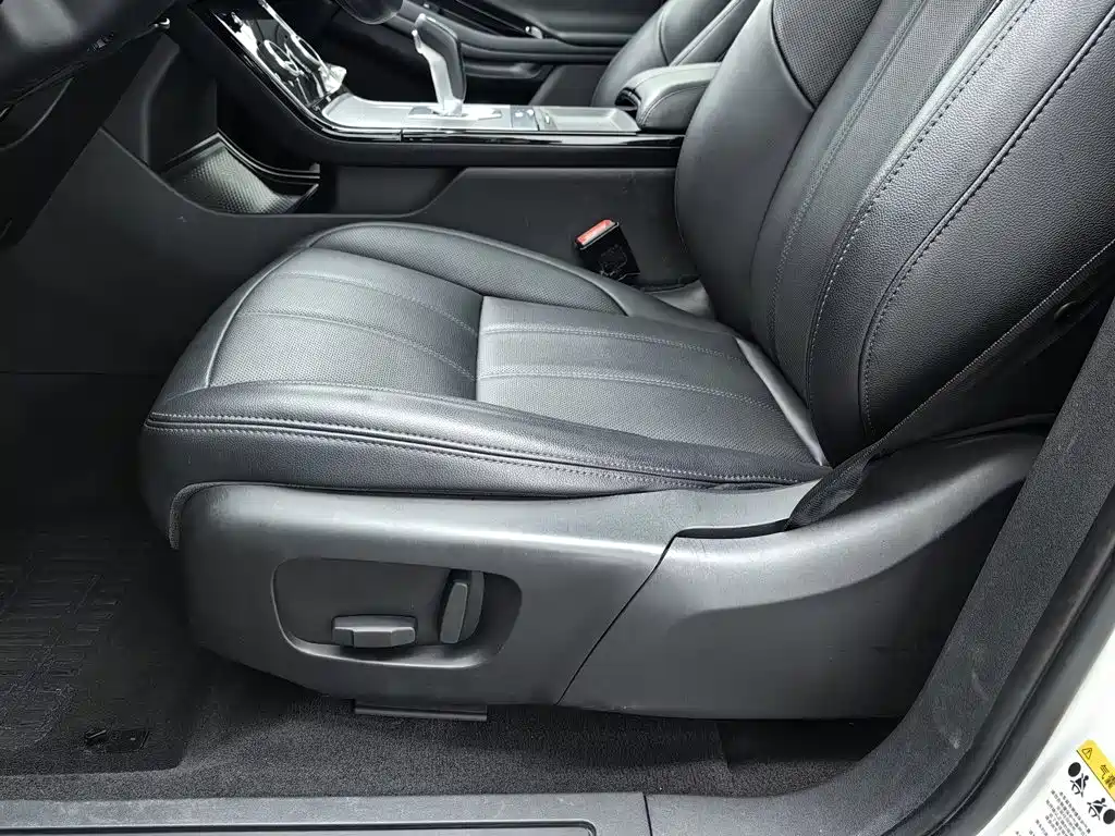 Land Rover Evoque — миниатюра 20