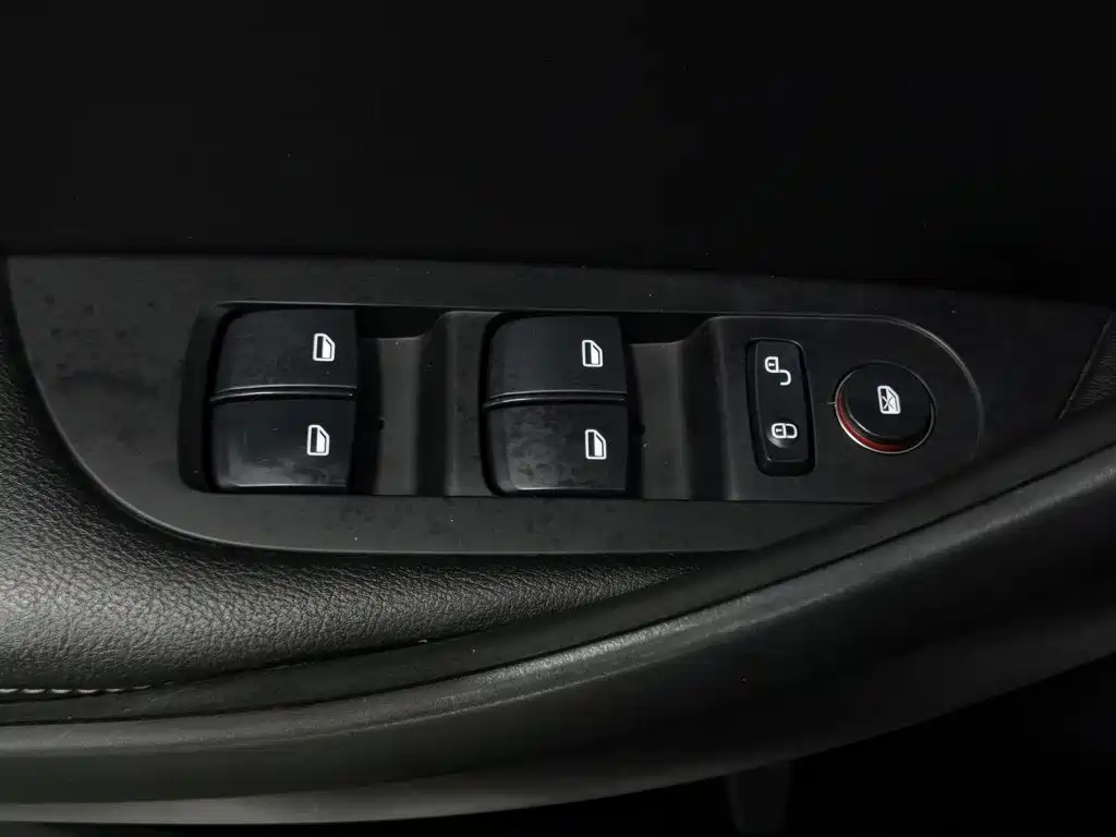 BYD Song — миниатюра 9