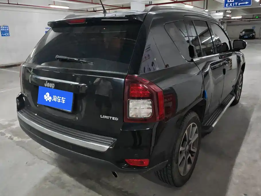 Jeep Compass (Import) — миниатюра 3