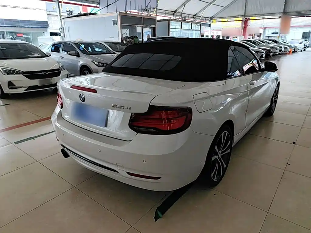 BMW 2 Series (Import) — миниатюра 7