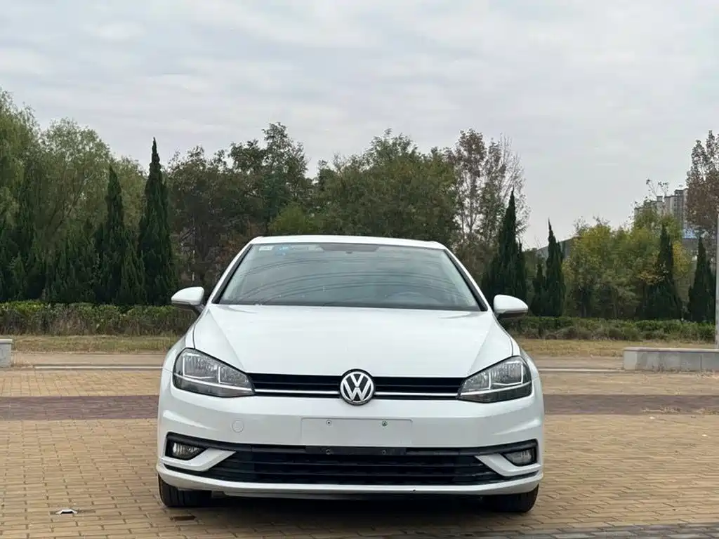 Volkswagen Golf — миниатюра 2