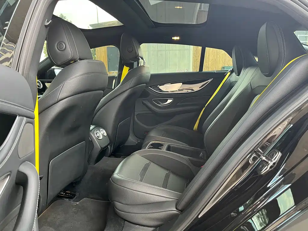 MERCEDES-BENZ AMG GT