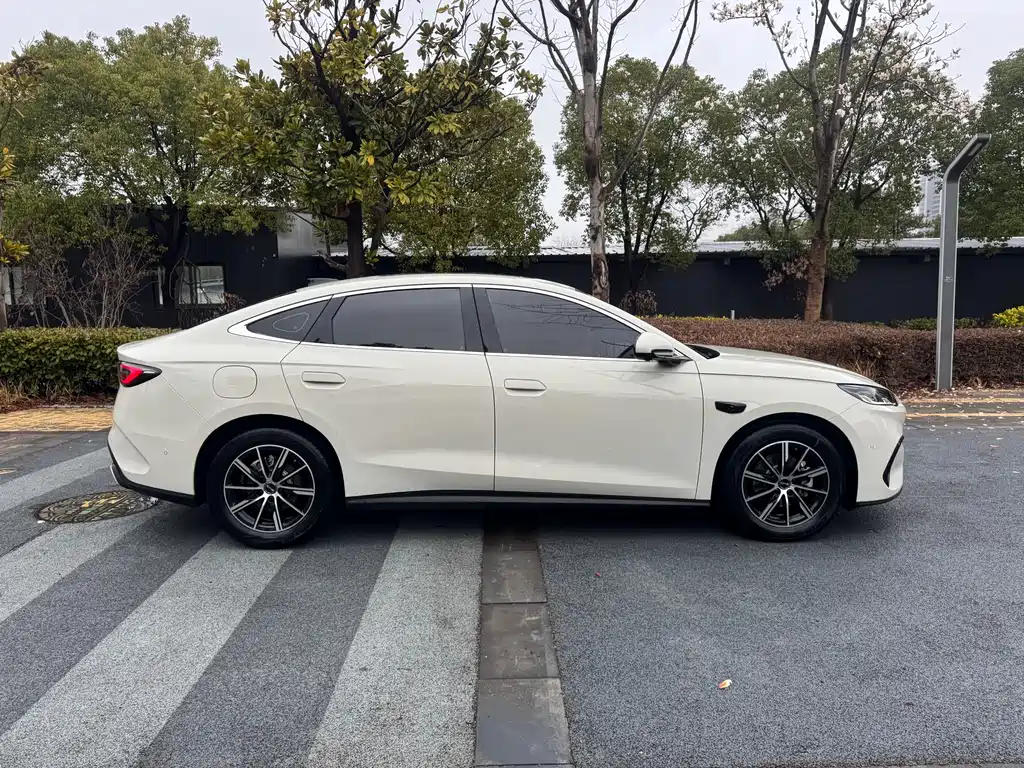 BYD SEAL 06 NEW ENERGY