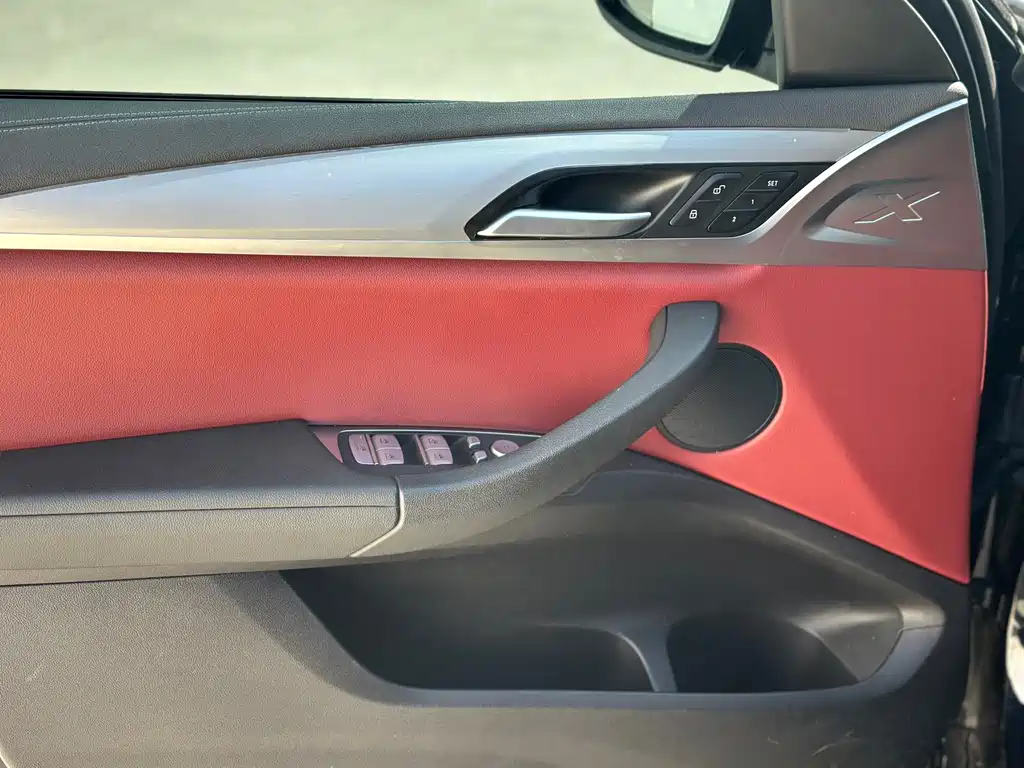 BMW X4 — миниатюра 5