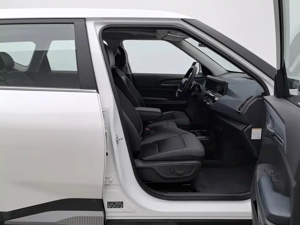 Kia EV5 — миниатюра 23