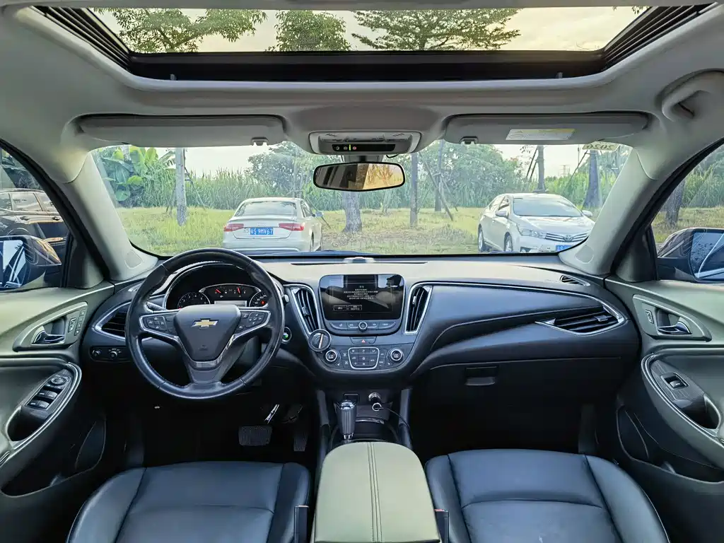 Chevrolet Malibu XL — миниатюра 11