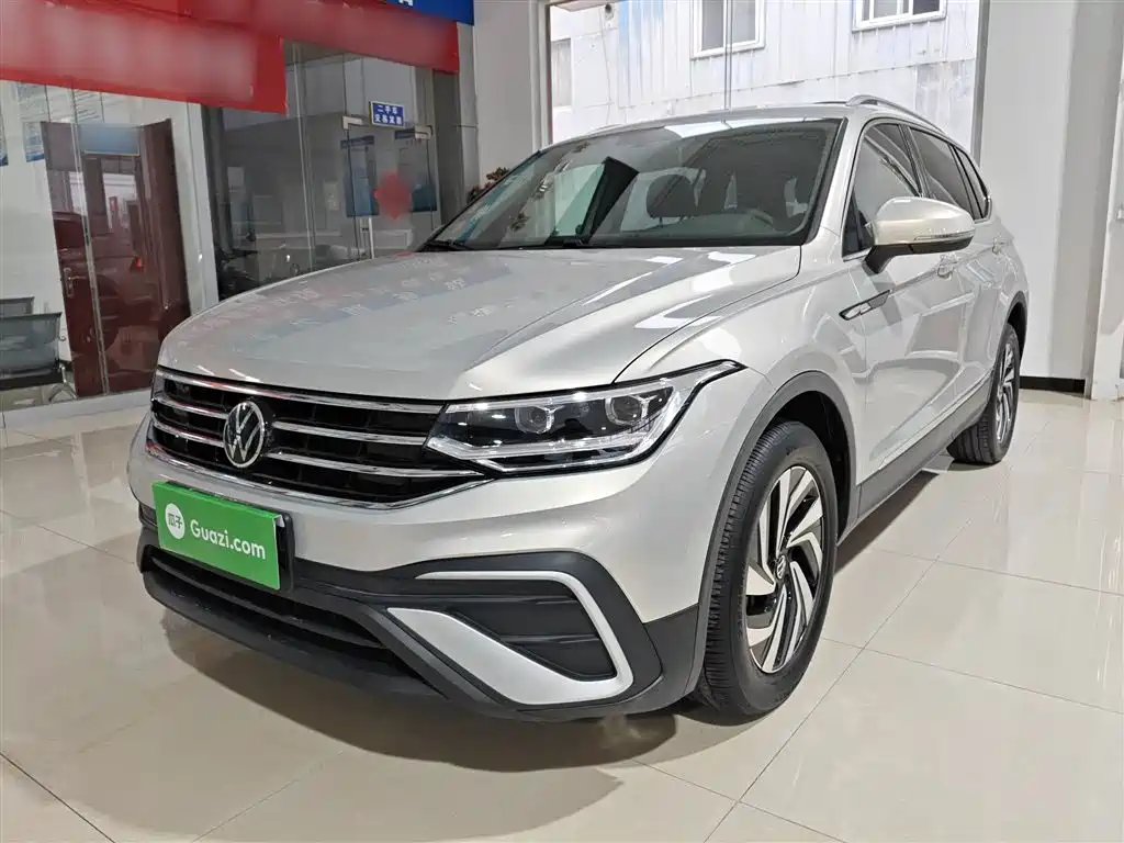 Volkswagen Tiguan L 2023
