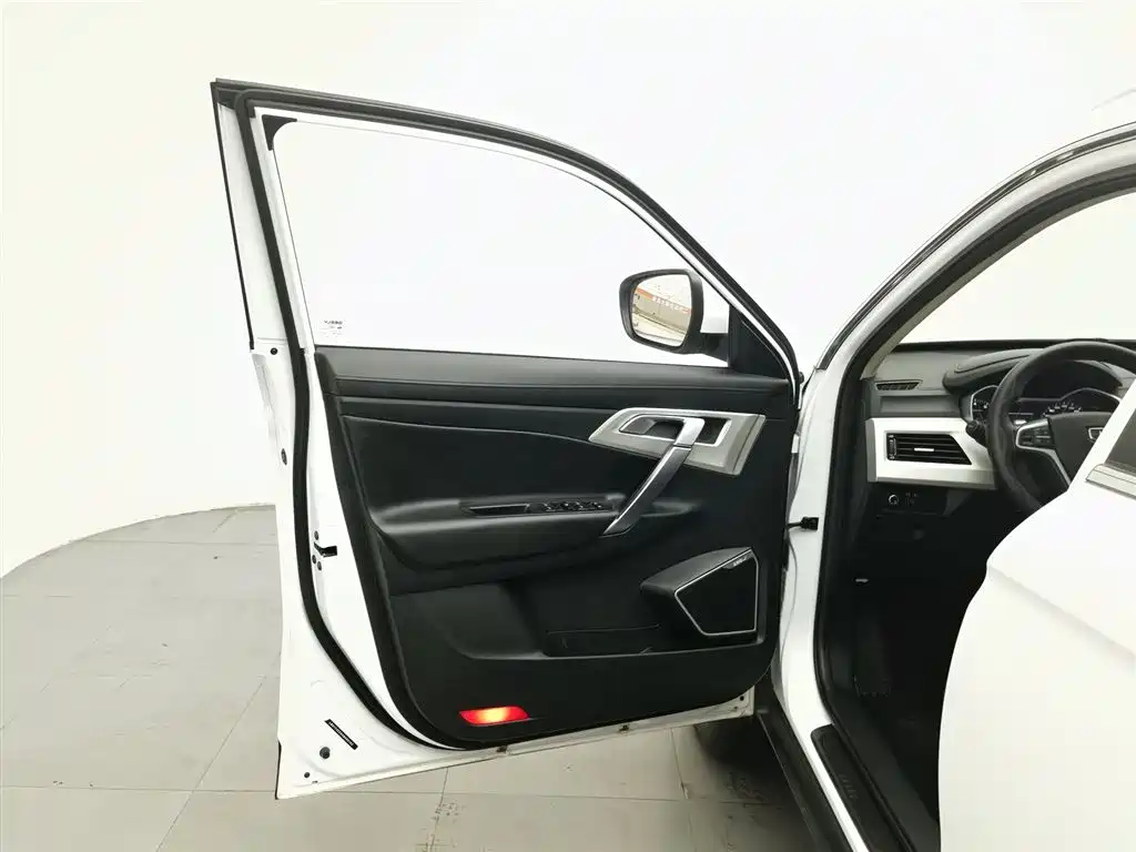 Geely Boyue 2020 1.8TD DCT