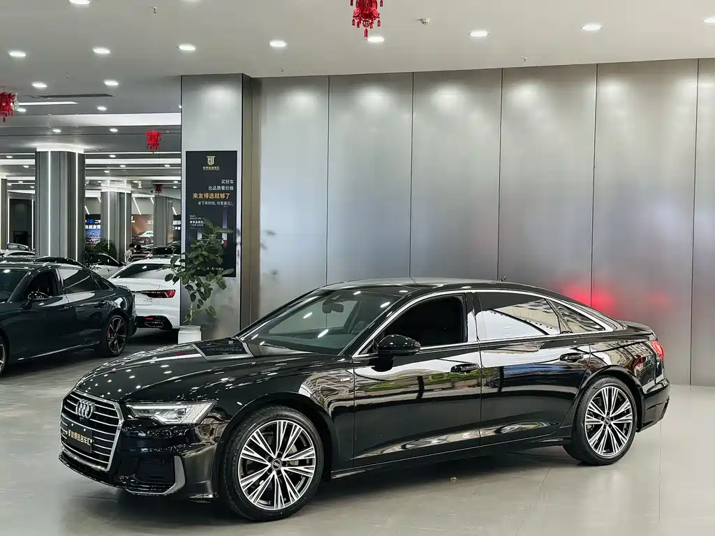Audi A6L 2022