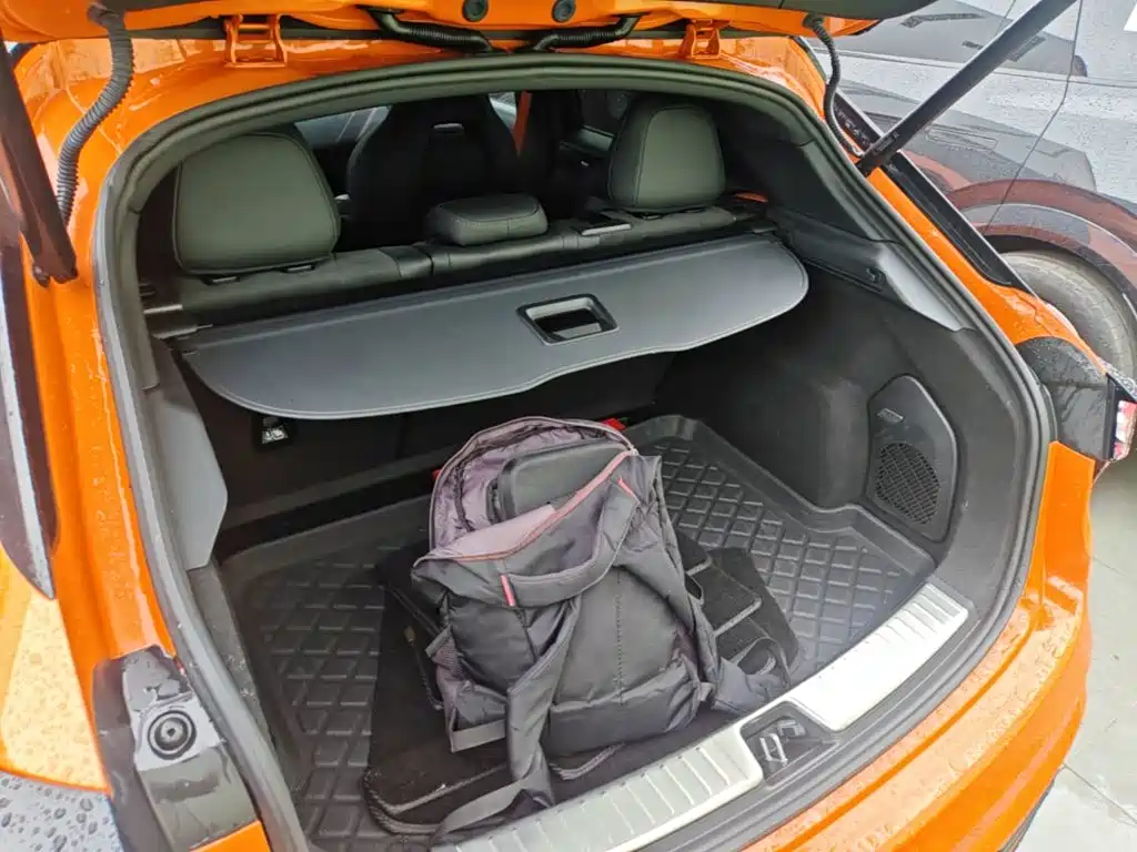 Lynk & Co 02 Hatchback — миниатюра 15