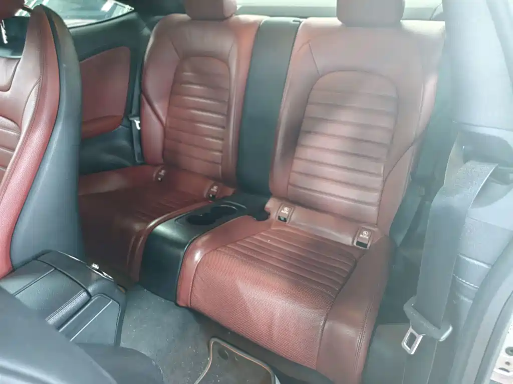 Mercedes-Benz C-Class (Import) — миниатюра 5