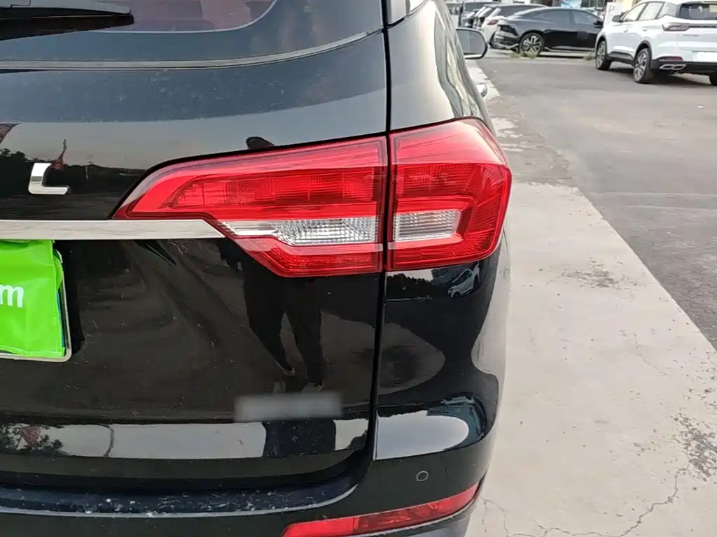 Haval M6 — миниатюра 8