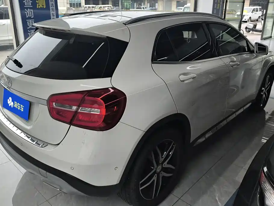 Mercedes-Benz GLA — миниатюра 3