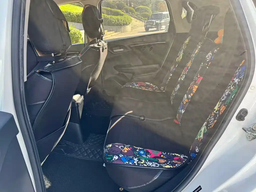 Honda Fit — миниатюра 14