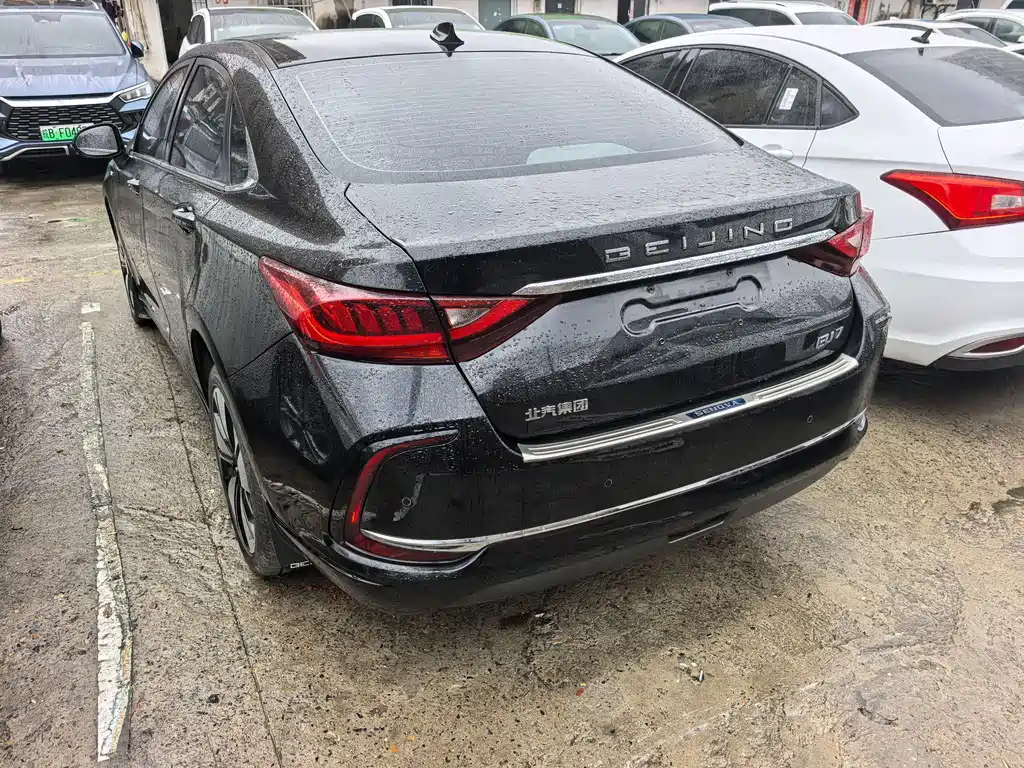 BAIC BEIJING EU7
