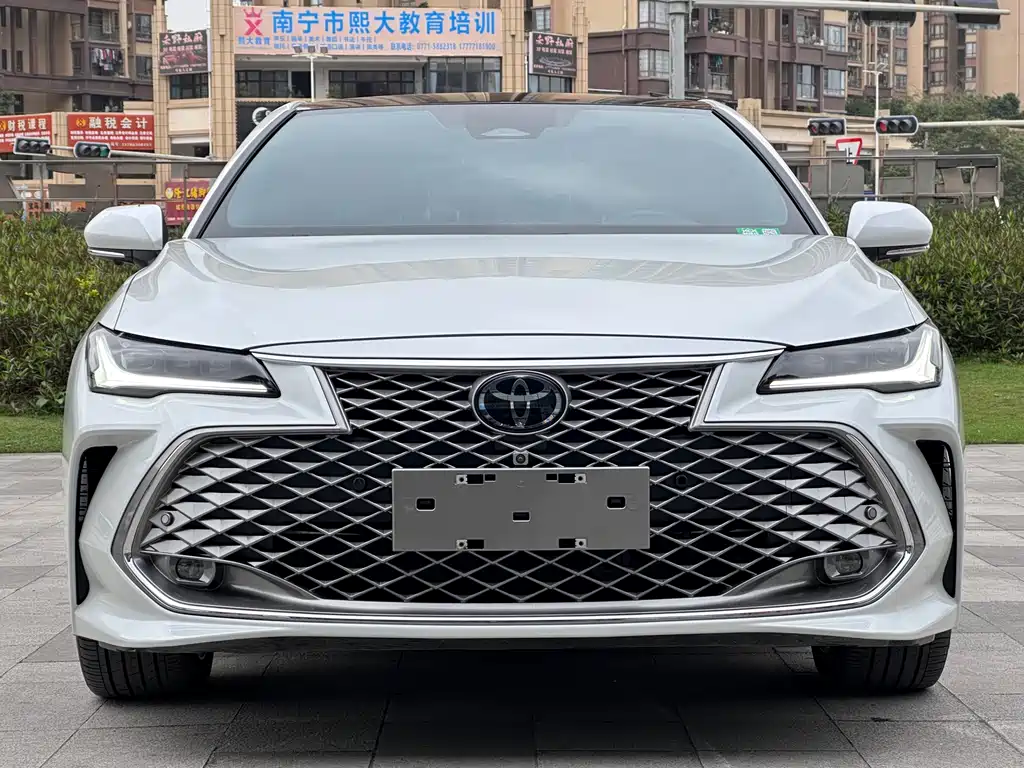 TOYOTA ASIAN DRAGON