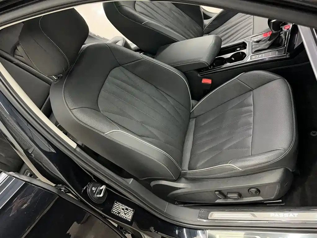 Volkswagen Passat — миниатюра 24