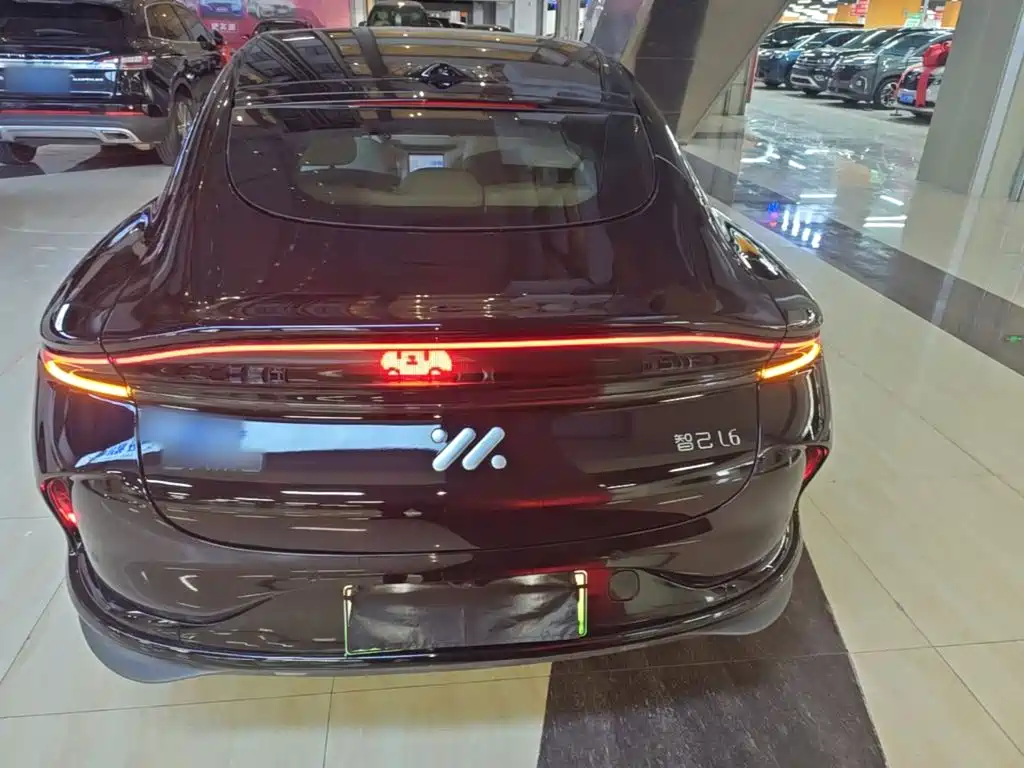 IM IM L6 — миниатюра 6