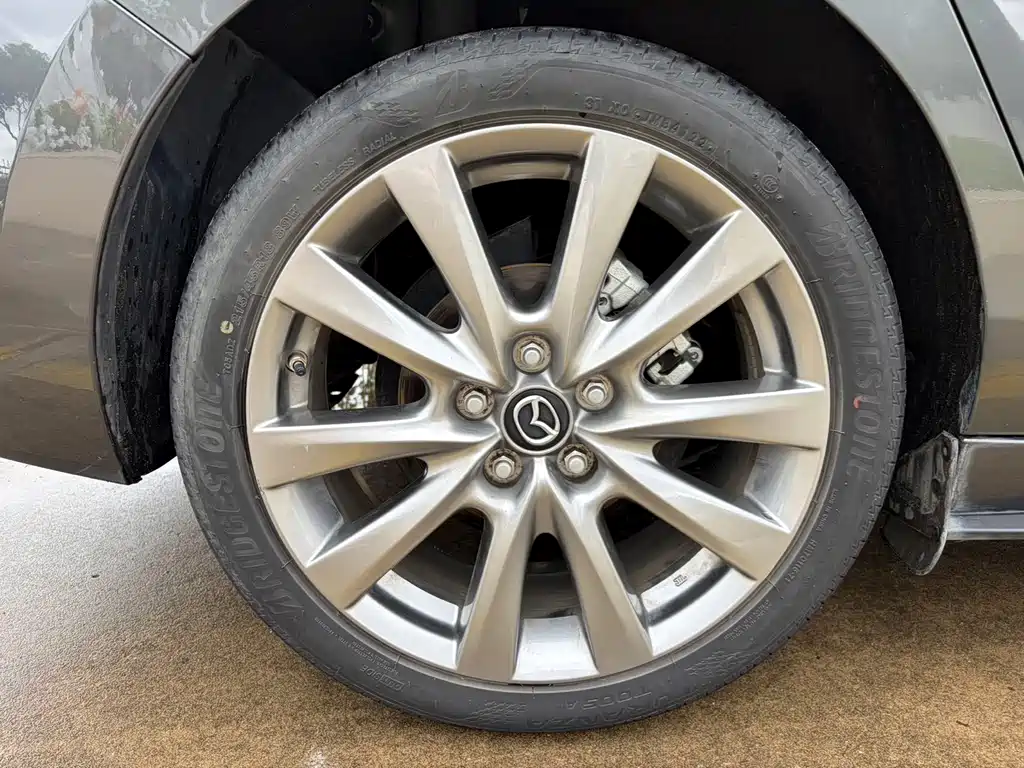 Mazda 3 Axela — миниатюра 21