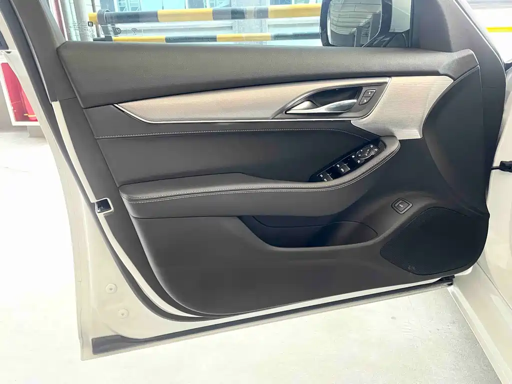 Cadillac CT5 28T Fashion Type, фото 12