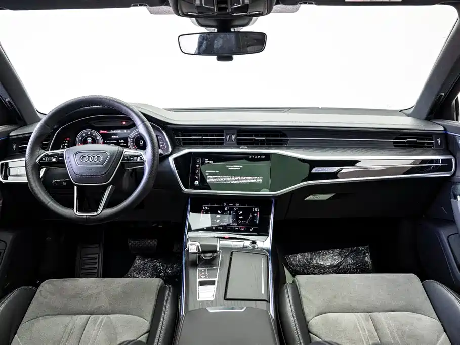 Audi A6L 2024 45 TFSI quattro