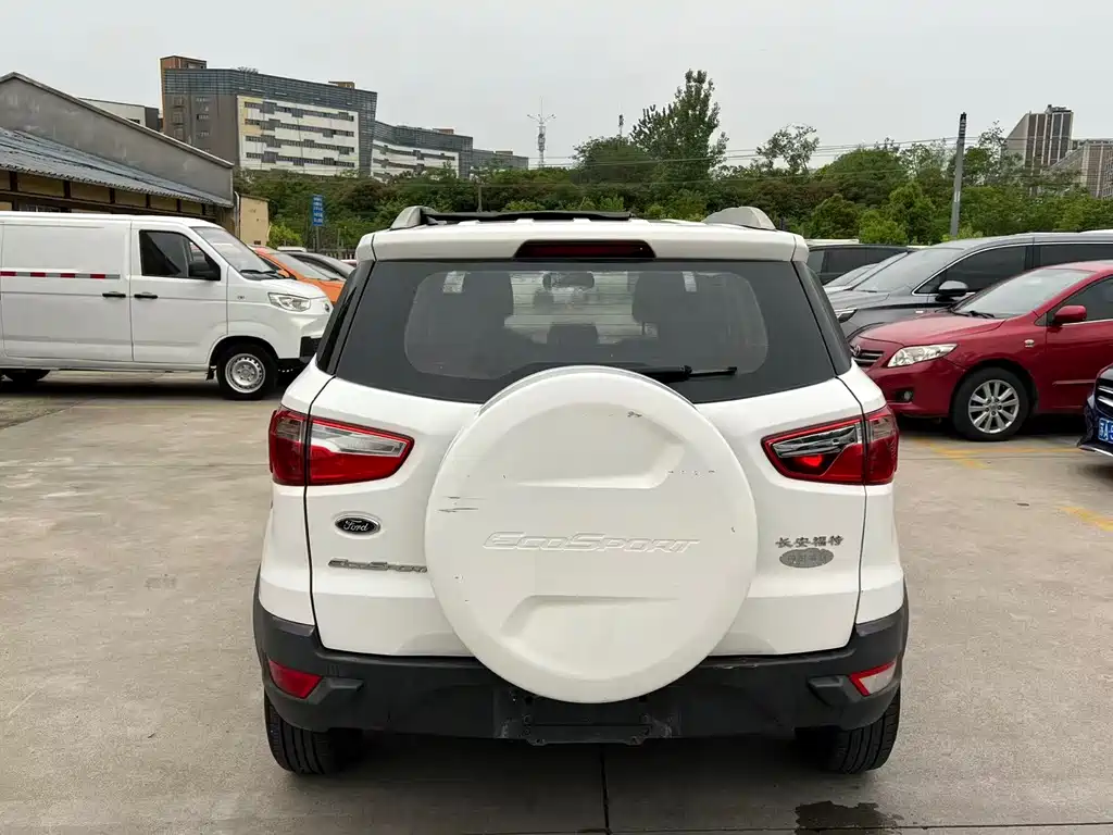 Ford Ecosport — миниатюра 10