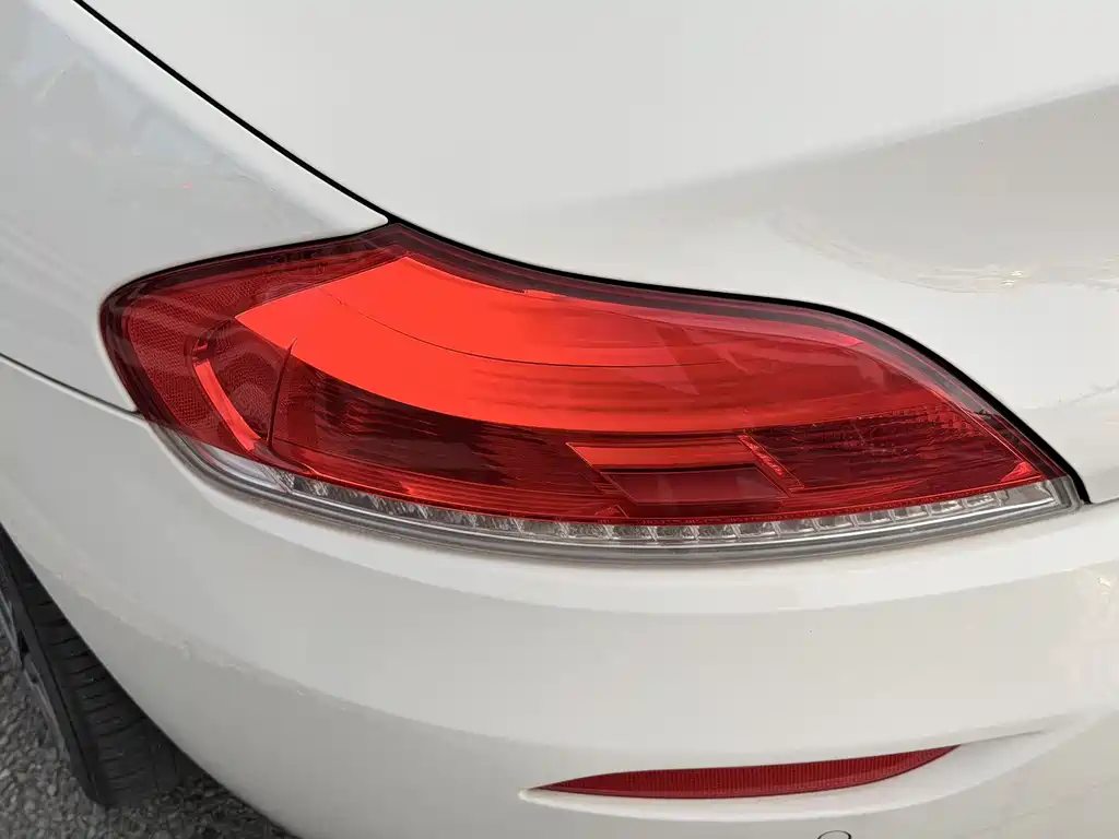 BMW Z4 — миниатюра 16