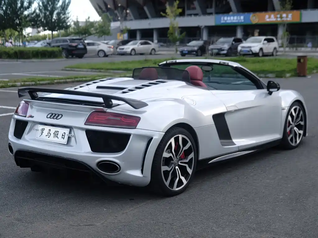 Audi R8 — миниатюра 5
