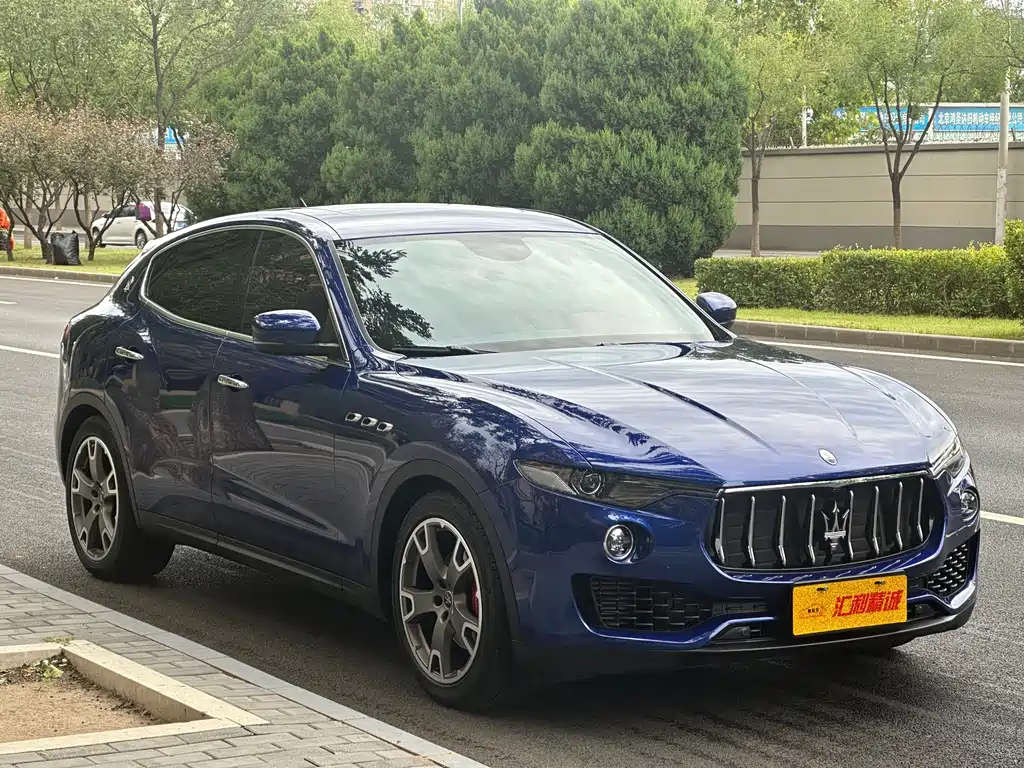 MASERATI LEVANTE