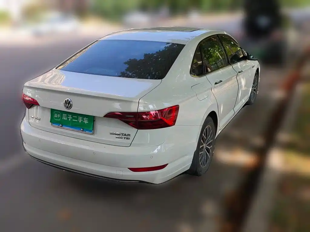 Volkswagen Sagitar — миниатюра 4
