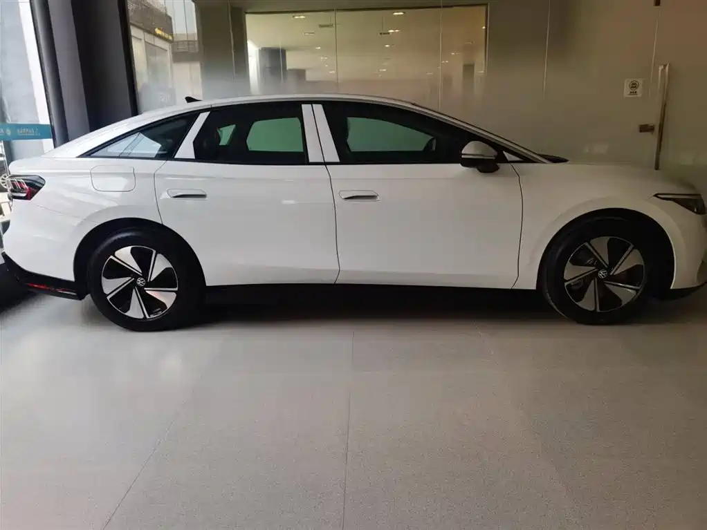 Volkswagen ID.7 VIZZION 2024 AIR