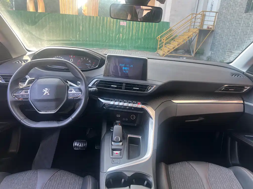 Peugeot 5008 — миниатюра 23