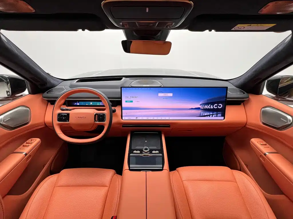 Lynk & Co 900 — миниатюра 9