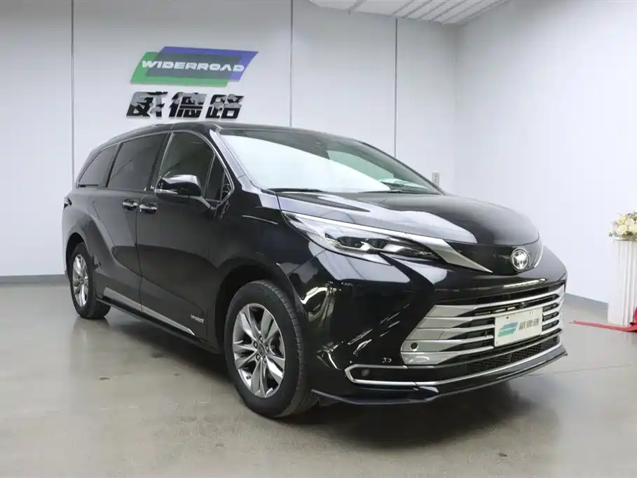 Toyota Sienna 2021 2.5L
