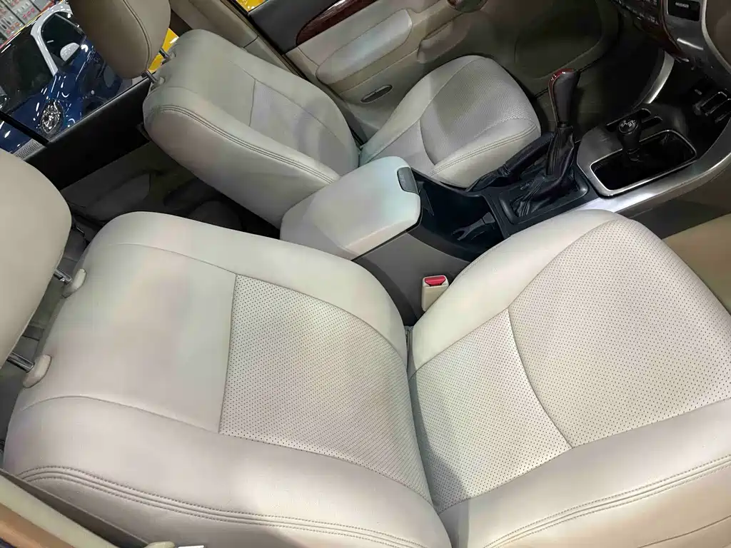 Toyota Land Cruiser Prado 2004 GX 2.7 AT