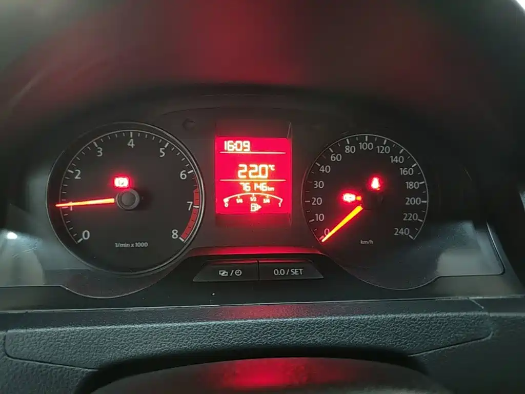 Volkswagen Santana — миниатюра 12