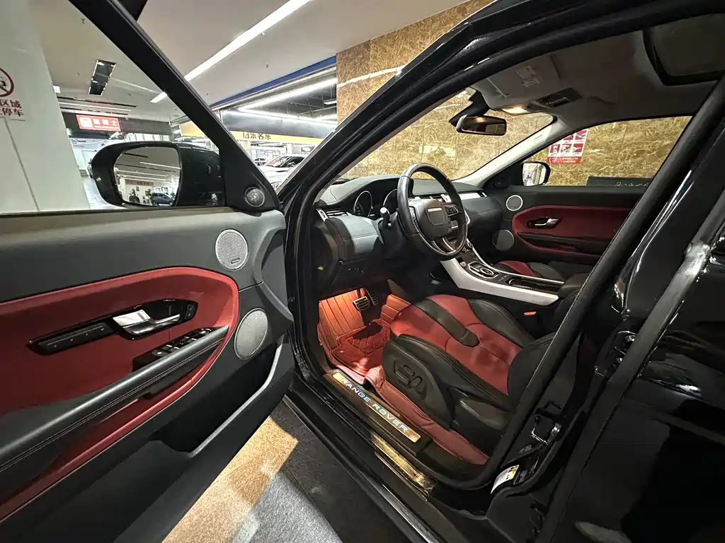 Land Rover Evoque (Import) — миниатюра 13