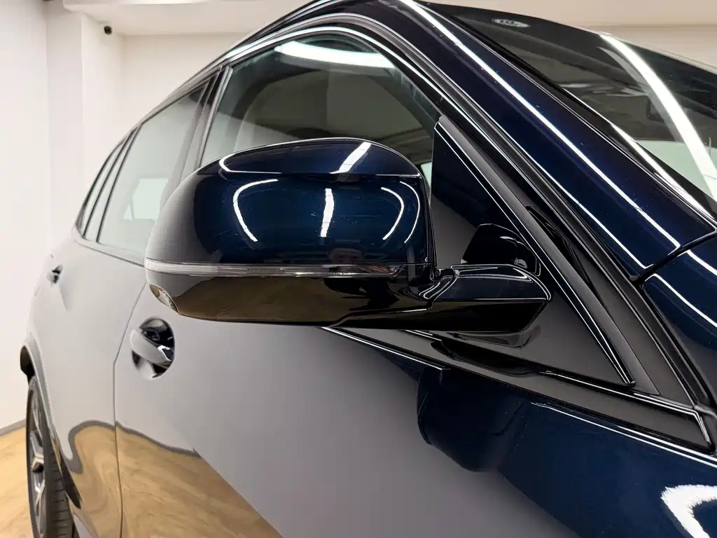 BMW X5 — миниатюра 12