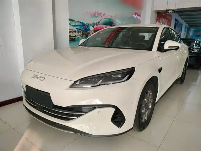 2025 BYD Seal