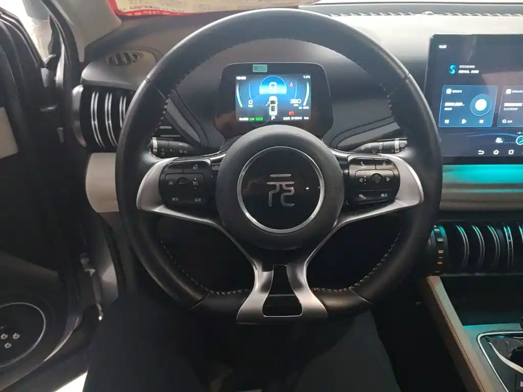 BYD Yuan Plus — миниатюра 11