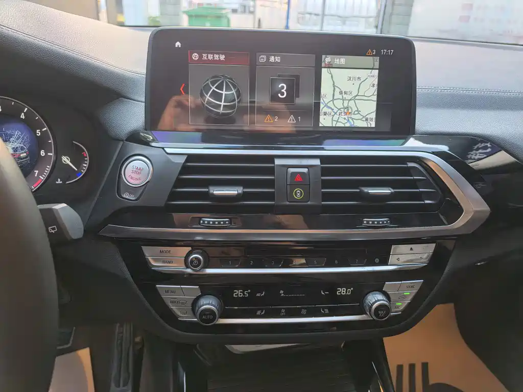 BMW X3 — миниатюра 9