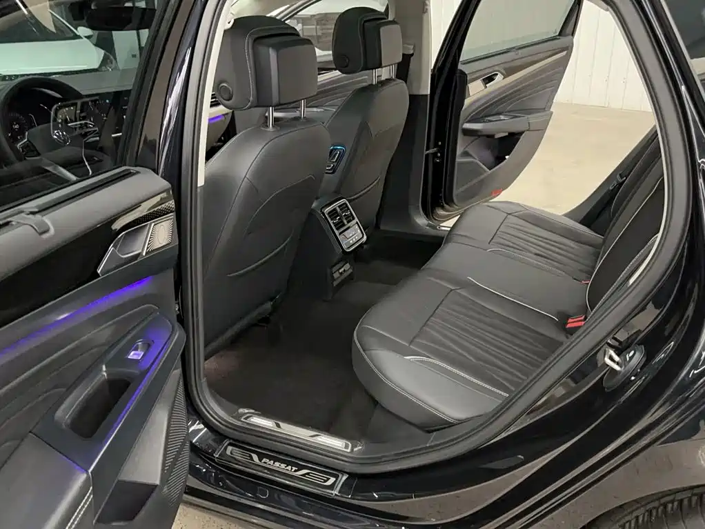 Volkswagen Passat — миниатюра 18