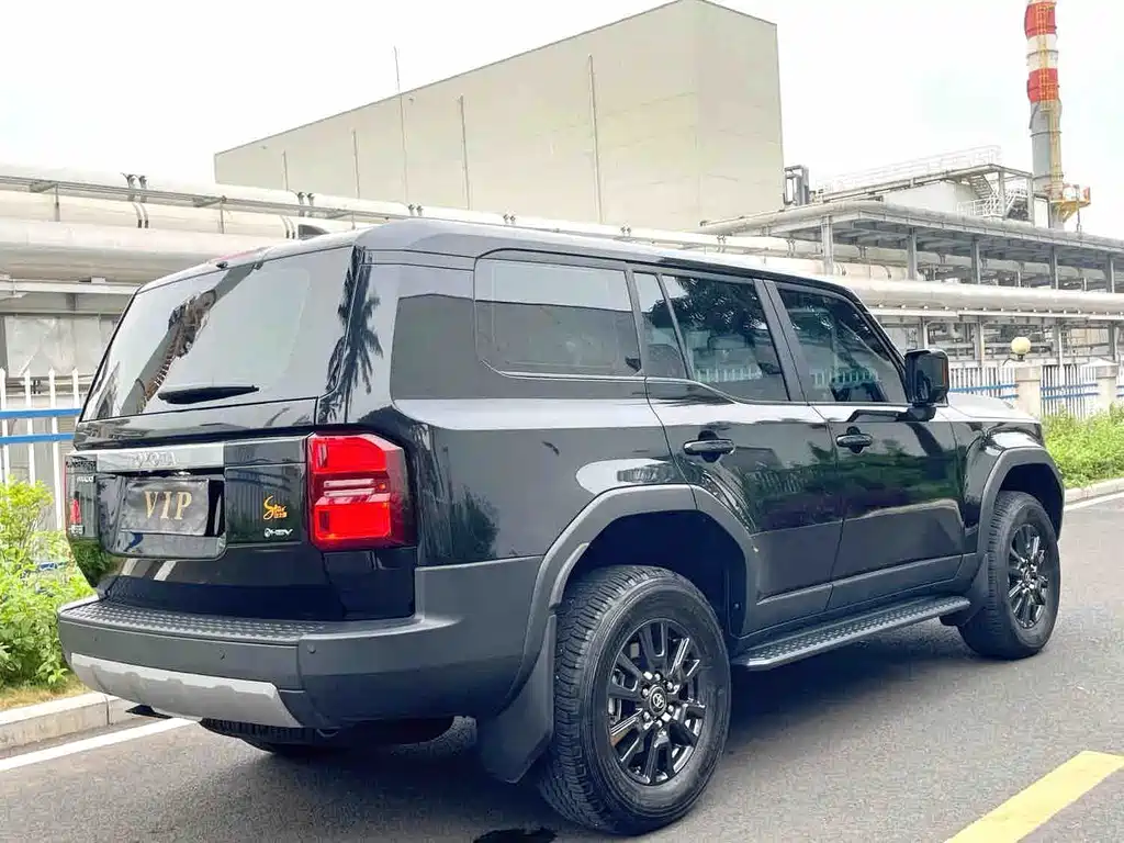Toyota Prado — миниатюра 7